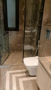 Bathroom Image of 4500 Sq.ft 4 BHK Builder Floor for sale in Safdarjung Development Area New Delhi for Rs. 180000000