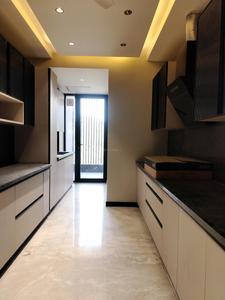 Kitchen Image of 2800 Sq.ft 4 BHK Builder Floor for sale in DLF Exclusive Floors, Sector 54 Gurgaon for Rs. 38000000