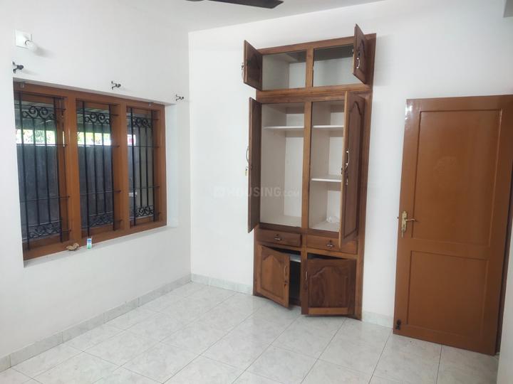 Eranhippalam Bedroom 1