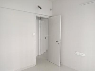 Bedroom Image of 711 Sq.ft 2 BHK Apartment / Flat for sale in Rustomjee Azziano Wing F, Thane West Thane for Rs. 14500000