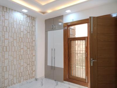 Bedroom Image of 1800 Sq.ft 4 BHK Builder Floor for sale in Vasundhara Ghaziabad for Rs. 18000000