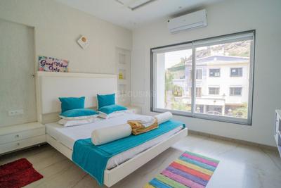 Bedroom Image of 3200 Sq.ft 4 BHK Villa for sale in Landmark Golden Leaf Lonavala, Gold Valley Lonavala for Rs. 31000000