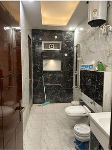 Bathroom Image of 2250 Sq.ft 4 BHK Builder Floor for rent in Sector 11 Faridabad for Rs. 45000
