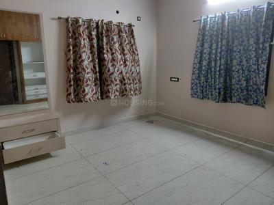Bedroom Image of 1000 Sq.ft 2 BHK Independent House for rent in Navalur Chennai for Rs. 26000