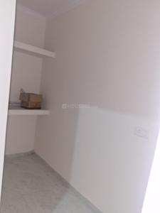 Bedroom Image of 1500 Sq.ft 2 BHK Builder Floor for rent in Indira Nagar Lucknow for Rs. 20000