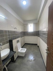 Bathroom Image of 900 Sq.ft 1 BHK Independent House for rent in Sector 47 Gurgaon for Rs. 30000
