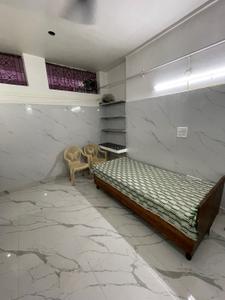 Bedroom Image of 720 Sq.ft 2 BHK Builder Floor for rent in Shalimar Bagh New Delhi for Rs. 23000