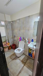 Bathroom Image of 1250 Sq.ft 3 BHK Apartment / Flat for sale in Puraniks Abitante, Bavdhan Pune for Rs. 12000000