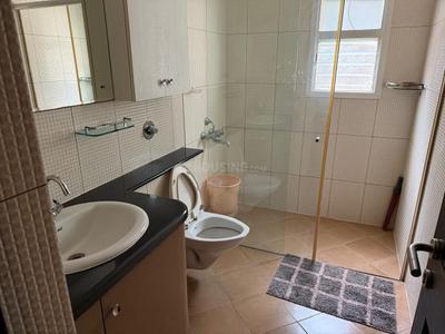 Bathroom Image of 3850 Sq.ft 4 BHK Apartment / Flat for sale in Sobha Petunia, Nagavara Bengaluru for Rs. 48000000