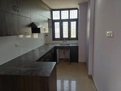 Kitchen Image of 1600 Sq.ft 3 BHK Apartment / Flat for rent in Hazratganj Lucknow for Rs. 28000