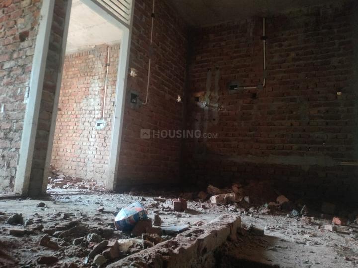 Sector 104 Main Image 1