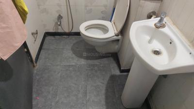 Karan Goldcoast Bathroom One 3