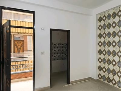 Bedroom Image of 750 Sq.ft 2 BHK Builder Floor for sale in DLF Ankur Vihar Ghaziabad for Rs. 2355998