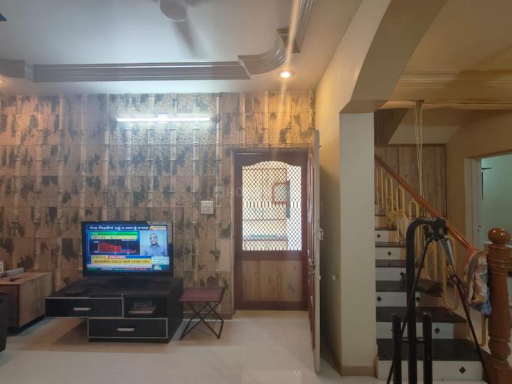 Satellite Main Image 1