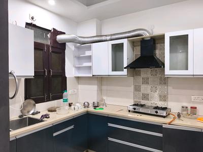 Kitchen Image of 1500 Sq.ft 2 BHK Builder Floor for rent in Sector 69 Gurgaon for Rs. 30000