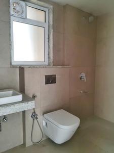 Common Bathroom Image of 1035 Sq.ft 3 BHK Apartment / Flat for rent in Runwal Sanctuary, Mulund West Mumbai for Rs. 83000