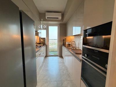 Kitchen Image of 2350 Sq.ft 3.5 BHK Apartment / Flat for rent in DLF One Midtown, Karampura New Delhi for Rs. 90000