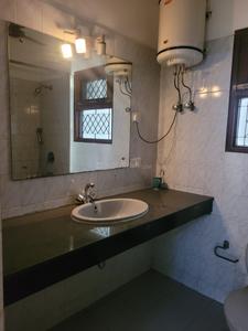 Bathroom Image of 2500 Sq.ft 4 BHK Builder Floor for sale in Vasant Vihar New Delhi for Rs. 110000000
