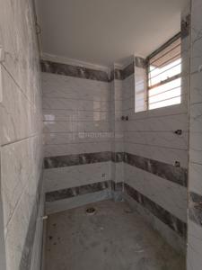 Bathroom Image of 800 Sq.ft 2 BHK Apartment / Flat for sale in Behala Chowrasta Kolkata for Rs. 3200000