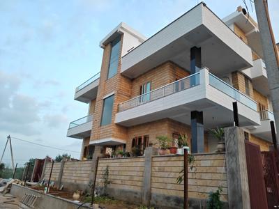 Image of 1302 Sq.ft 4 BHK Builder Floor for rent in GHP Eden Garden, Grand Sikar Road, Jaipur for Rs. 16000