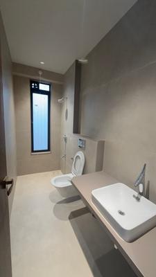 Image of 1050 Sq.ft 3 BHK Apartment / Flat for sale in Bandra West, Mumbai for Rs. 68000000