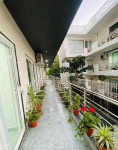 Balcony Image of 350 Sq.ft 1 RK Builder Floor for rent in Sector 39 Gurgaon for Rs. 20000