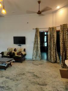 Hall Image of 1500 Sq.ft 2 BHK Builder Floor for rent in Gomti Nagar Lucknow for Rs. 34000