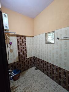 Bathroom Image of 1300 Sq.ft 1 BHK Independent House for rent in Gopal Nagar Amravati for Rs. 15000