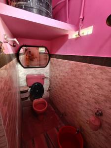 Bathroom Image of 1250 Sq.ft 2 BHK Builder Floor for rent in Serampore Hooghly for Rs. 11000