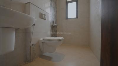 Bathroom Image of 1215 Sq.ft 2 BHK Apartment / Flat for sale in Kumar Panache, Baner Pune for Rs. 12700000