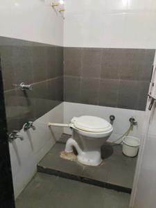 Common Bathroom Image of 2250 Sq.ft 3 BHK Independent House for rent in Satellite Ahmedabad for Rs. 45000