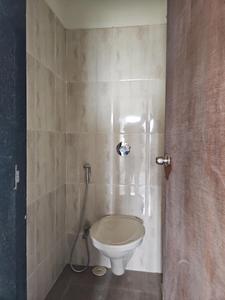Common Bathroom One Image of 610 Sq.ft 1 BHK Apartment / Flat for rent in VTP Purvanchal, Kesnand Pune for Rs. 13500