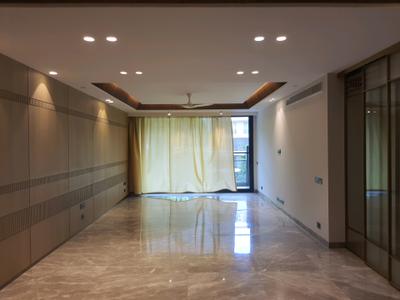Living Room Image of 3160 Sq.ft 4 BHK Builder Floor for sale in Sector 26A Gurgaon for Rs. 78500000