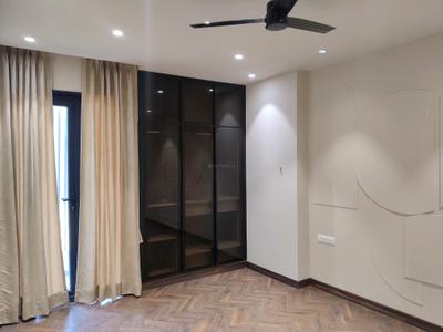 Bedroom Image of 2100 Sq.ft 3.5 BHK Builder Floor for sale in Adani Samsara, Sector 61 Gurgaon for Rs. 39900000