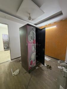 Bedroom Image of 630 Sq.ft 2 BHK Builder Floor for rent in Dwarka Mor New Delhi for Rs. 13000