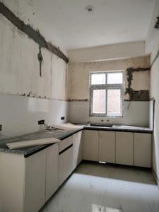 Kitchen Image of 1200 Sq.ft 3 BHK Apartment / Flat for sale in Titania Residency , Phi IV Greater Noida for Rs. 7125500