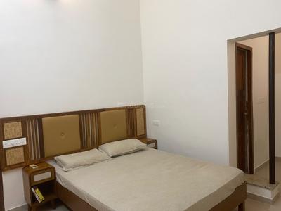Bedroom Image of 2000 Sq.ft 4 BHK Independent House for rent in Sasthamangalam Thiruvananthapuram for Rs. 100000
