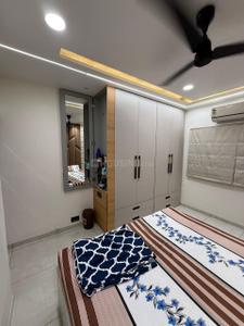 Bedroom Image of 1530 Sq.ft 3 BHK Apartment / Flat for sale in Shruti Apartment, Memnagar Ahmedabad for Rs. 13500000