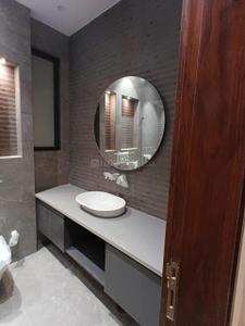 Bathroom Image of 2700 Sq.ft 4 BHK Builder Floor for sale in Paschim Vihar New Delhi for Rs. 55500000