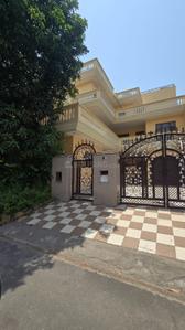 6 BHK Independent House