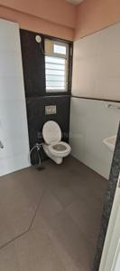 Bathroom Image of 1065 Sq.ft 2 BHK Apartment / Flat for sale in Rustomjee Urbania, Thane West Thane for Rs. 15500000