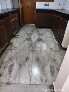 Kitchen Image of 1300 Sq.ft 3 BHK Apartment / Flat for rent in Patparganj New Delhi for Rs. 50000