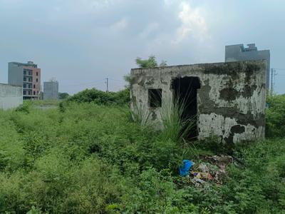 Image of 60 Sq.ft Residential Plot / Land for sale in Rohini Sector 28, New Delhi for Rs. 16500000