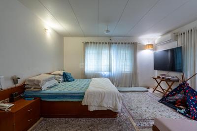 Bedroom Image of 5500 Sq.ft 4.5 BHK Villa for sale in Alkapuri Vadodara for Rs. 60000000