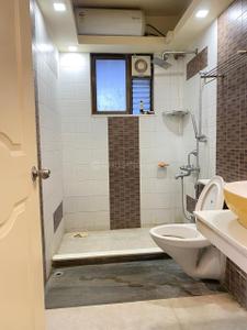 Image of 3125 Sq.ft 3.5 BHK Apartment / Flat for rent in Kondhwa, Pune for Rs. 50000