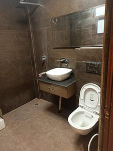 Bathroom Image of 1910 Sq.ft 3 BHK Apartment / Flat for rent in Motiaz Royal Citi, Gazipur Zirakpur for Rs. 36000