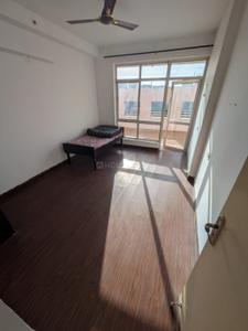 Bedroom Image of 950 Sq.ft 3 BHK Apartment / Flat for sale in Jaypee Kosmos, Sector 134 Noida for Rs. 7400000