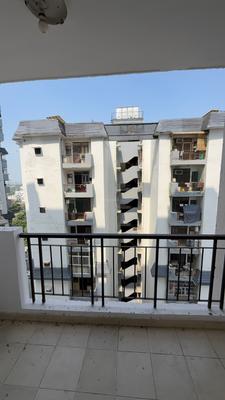 Balcony Image of 1300 Sq.ft 3 BHK Apartment / Flat for sale in Mahagun Puram Phase 1, Mahagunpuram Ghaziabad for Rs. 8300000