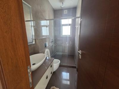 Bathroom Image of 1650 Sq.ft 3 BHK Builder Floor for sale in Patel Nagar New Delhi for Rs. 36500000