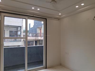 Bedroom Image of 1350 Sq.ft 3 BHK Builder Floor for sale in Paschim Vihar New Delhi for Rs. 24000000